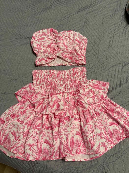 Рокличка в розово и бяло