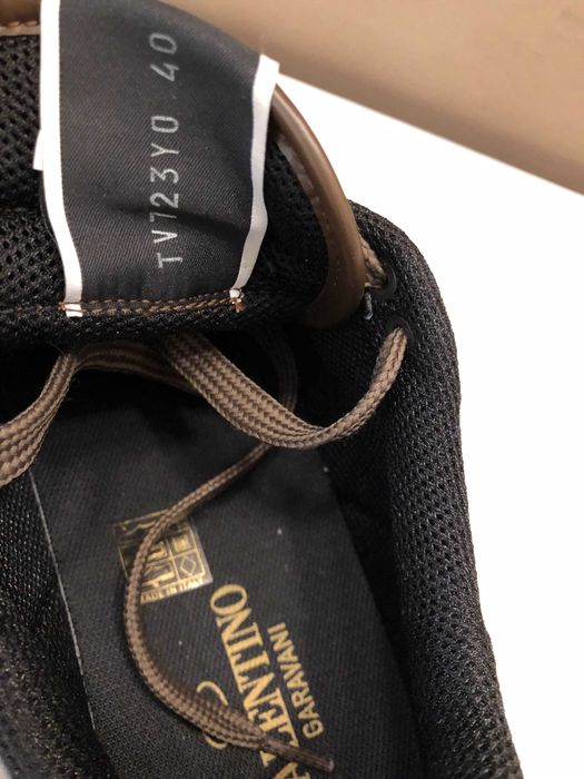 Valentino Garavani 40, sneakers originali, full box, retail 580 euro