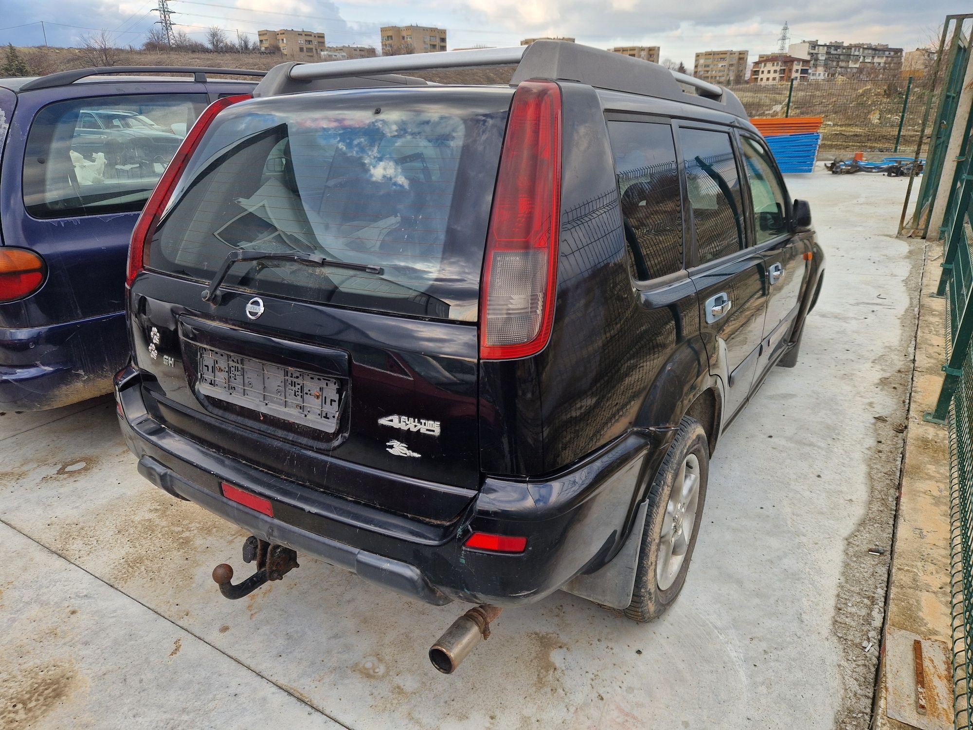 Nissan x-trail 2.2 dci (НА ЧАСТИ)