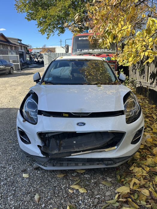 Ford Puma, 1.0 i / Hybrid, cutie manuala, fabricatie 2020, 64.000km