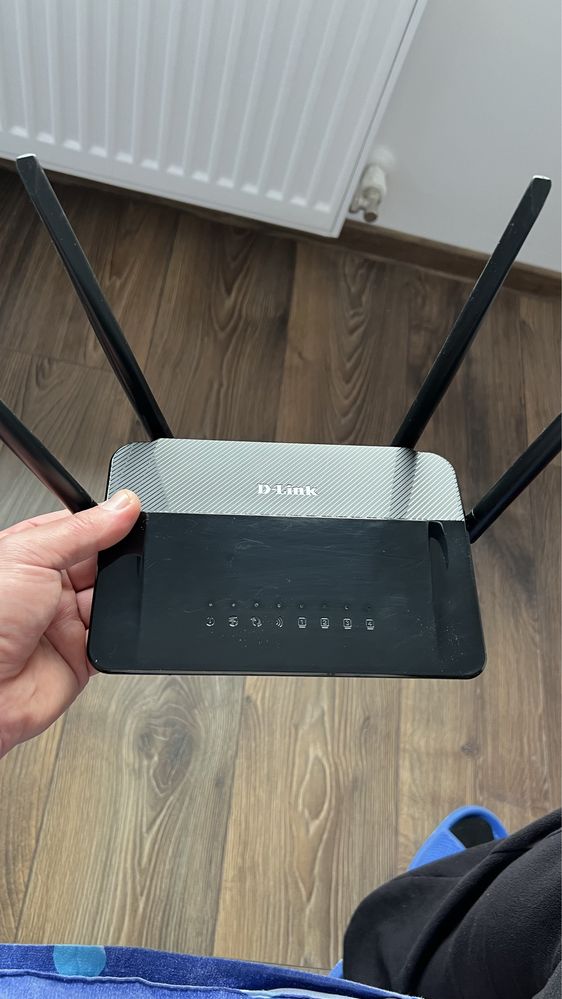 Router Asus RT-AC1200G+