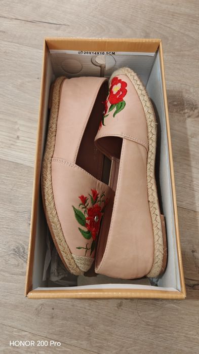 Розови мокасини с бродерия 37н