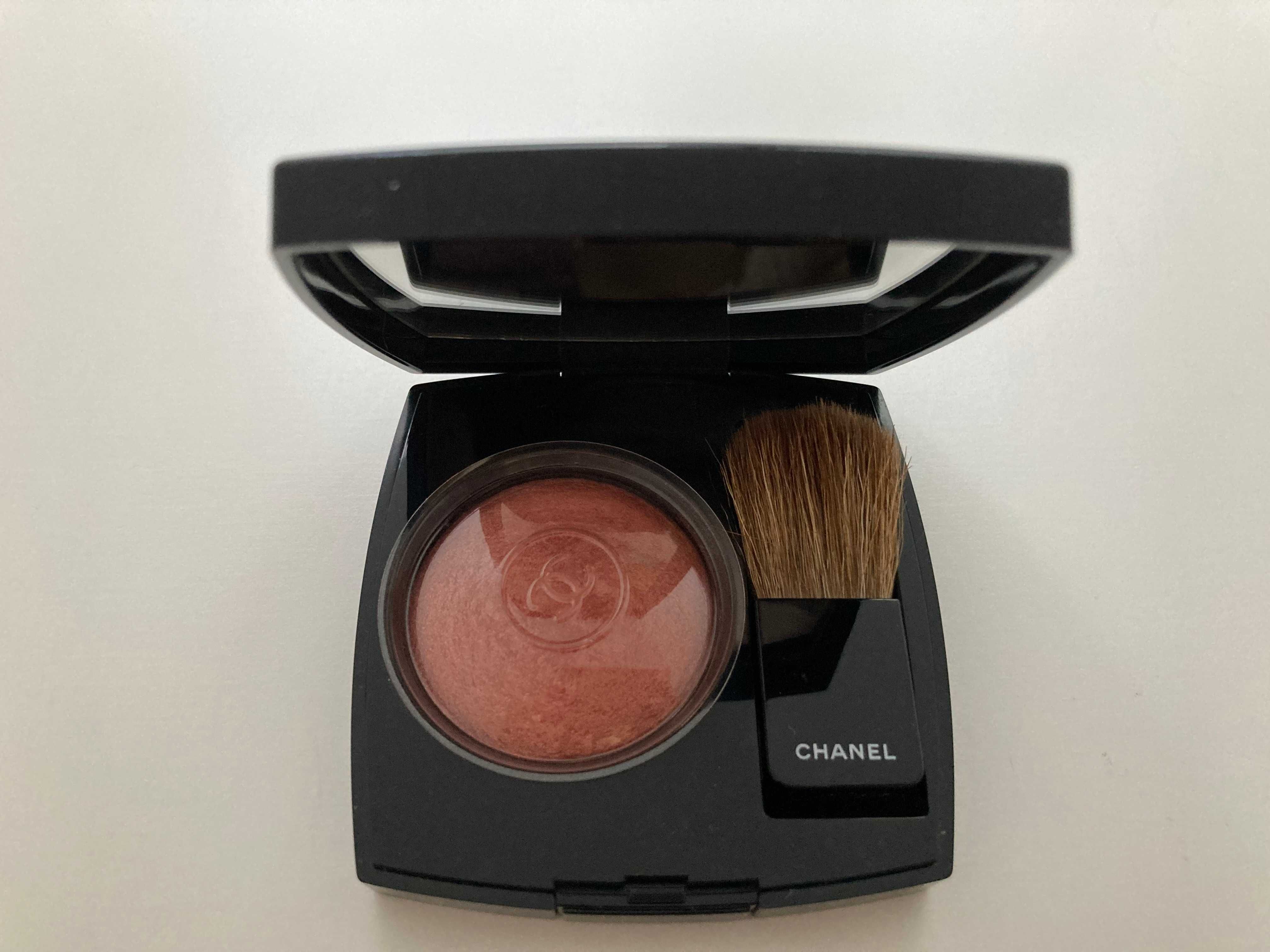 Chanel Joues Contraste, Прахообразен руж нюанс 82 Reflex