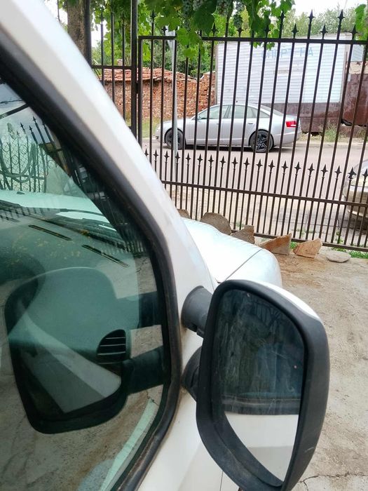 Fiat Doblo-на части