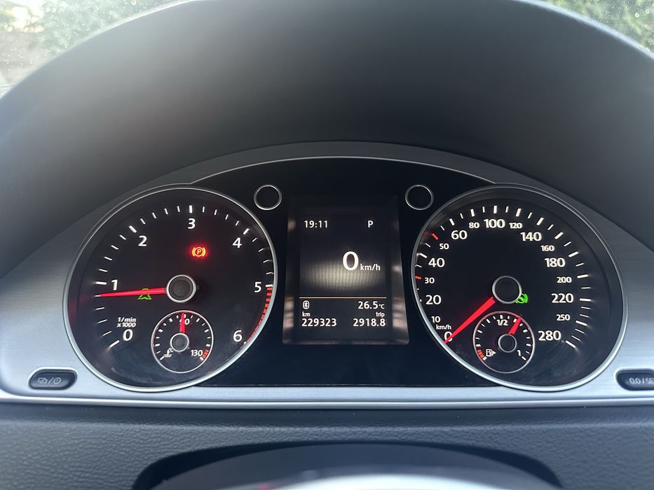 Volkswagen Passat CC R-Line 4Motion 2.0 TDI – 177 CP – Automată