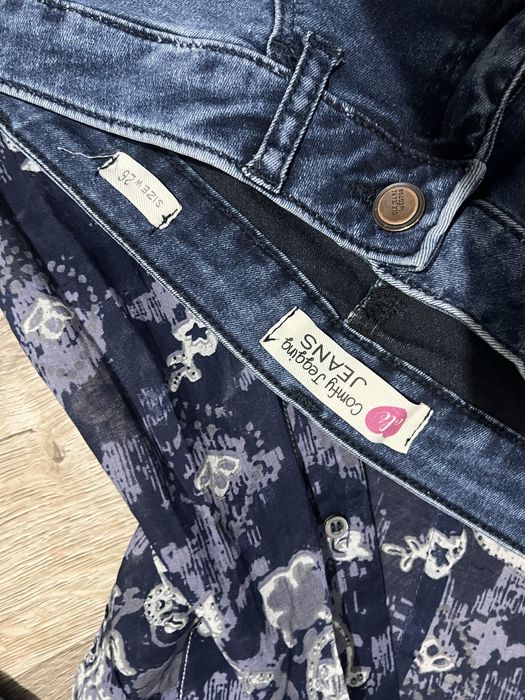 Поодам пакет с одеждой