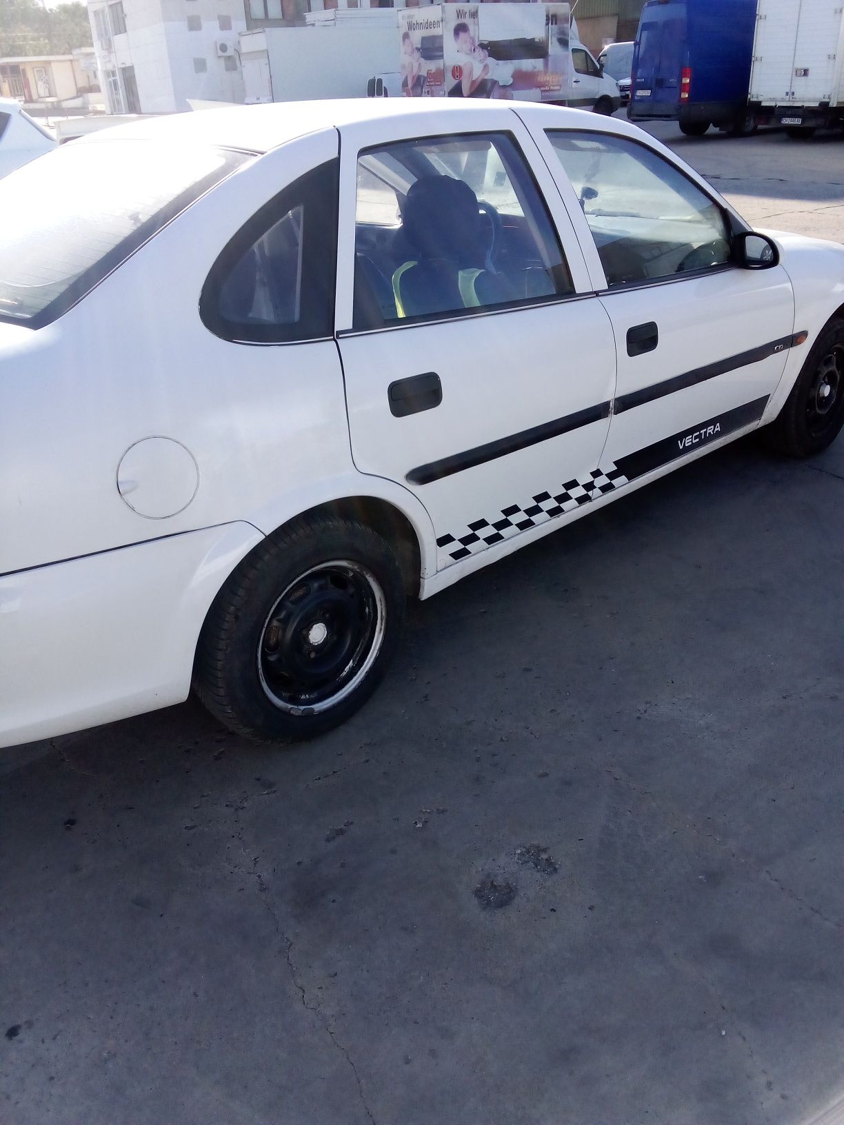 Opel vektra B-в движение