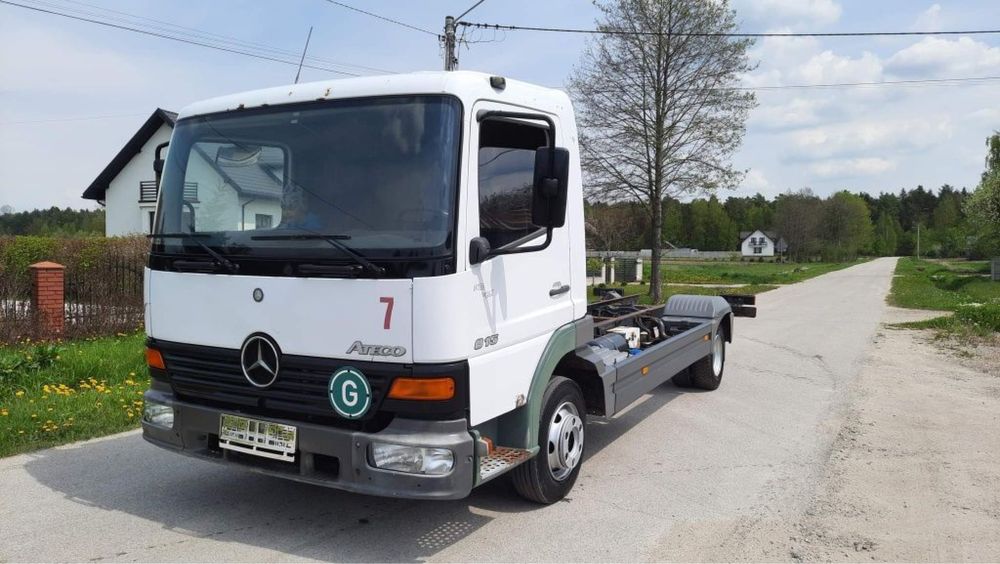 Dezmembrez Mercedes atego 7,5 tone