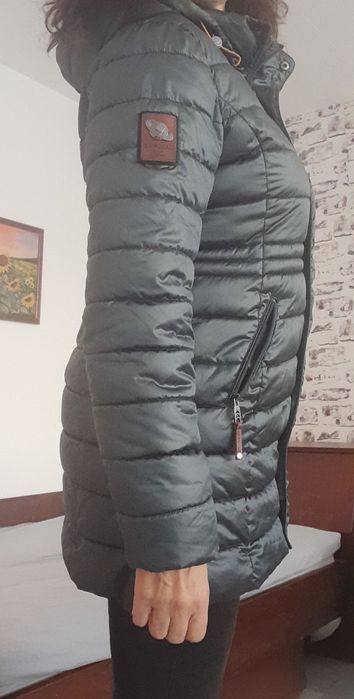 Зимни якета с качулки