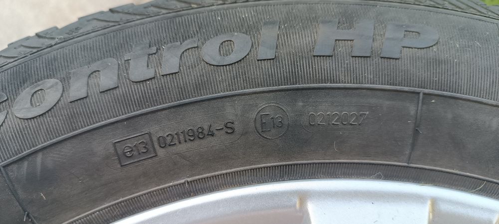 Jante + anvelope 205/60 R16