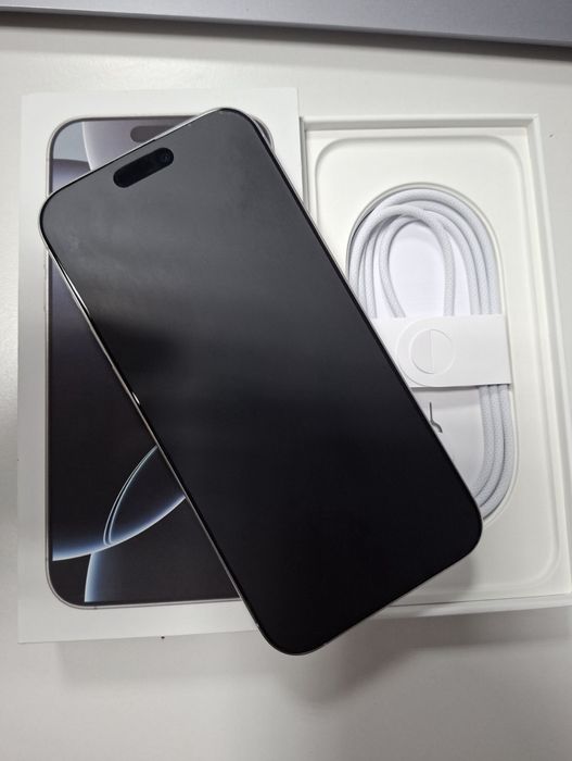 Iphone 16 pro max 256 3 huse apple