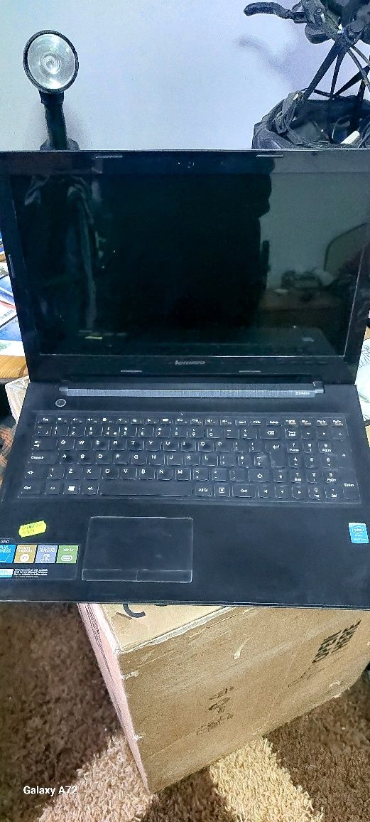 Laptop Lenova defect nu se âncarca