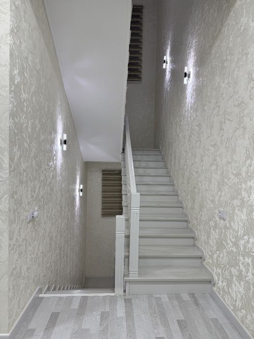 Продаётся дом 3,4 сотки, 500кв.м- Ташкентский район , Киров