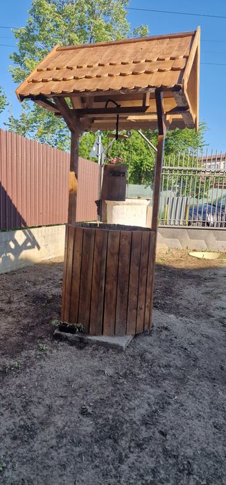 Fântână decorativa de gradina