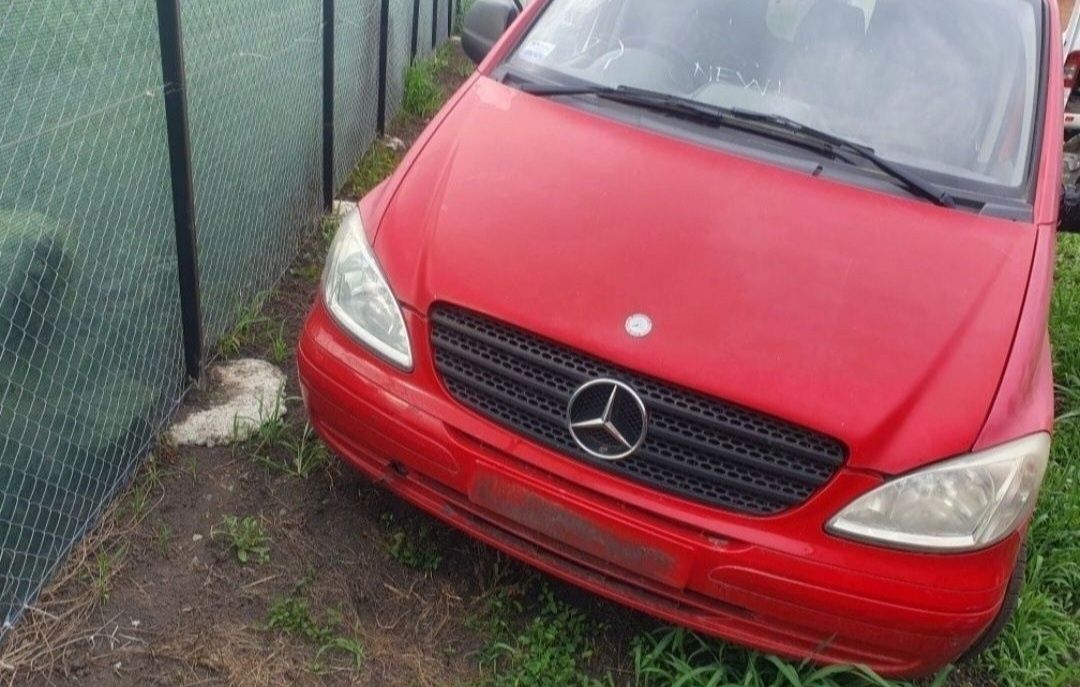 Dezmembrez mercedes vito 309 cdi complet , orice piesa
Sau se vinde co