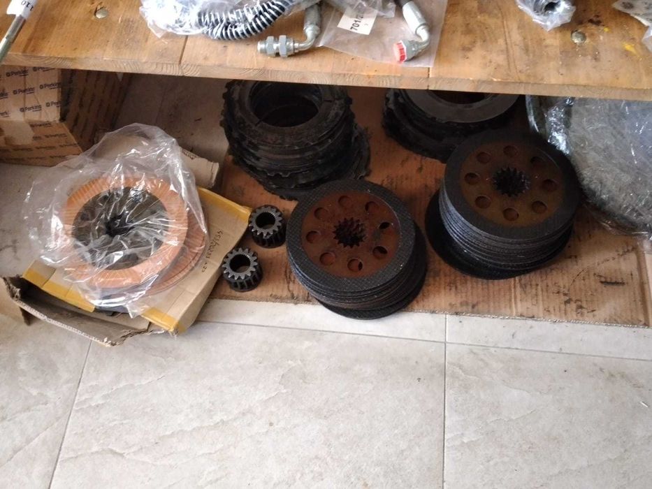 Discuri de frana pentru JCB