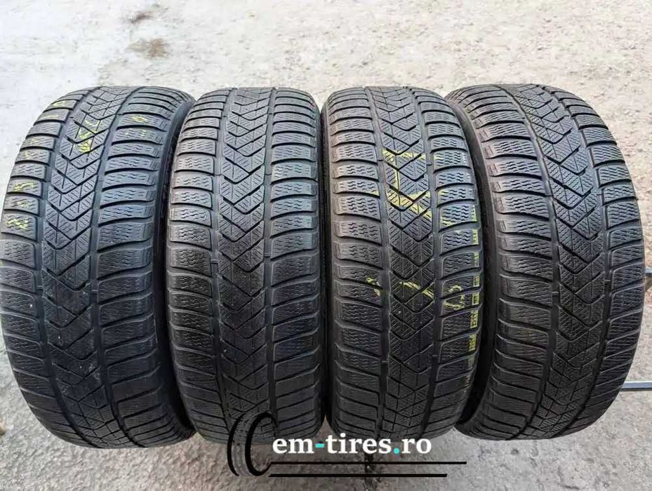 SET 4 Anvelope Iarna 225/50 R18 PIRELLI Sottozero 3 95H - Runflat