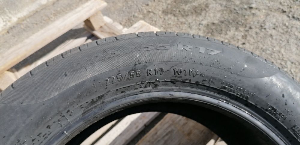 225/55/17 Пирели ДОТ 2011 г - ЧИСТО НОВА - 1 БРОЙ