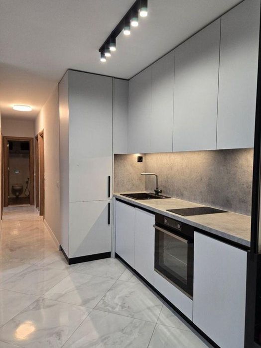 Тристаен апартамент под наем в ж.к. Студентски град, 2214128