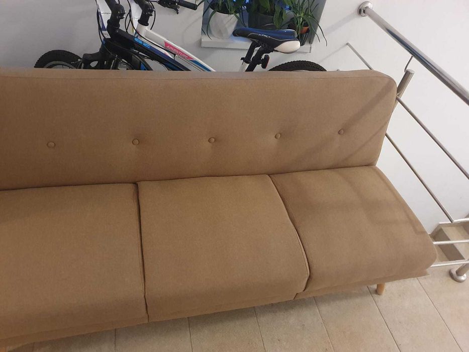 Canapea extensibila, culoare bej