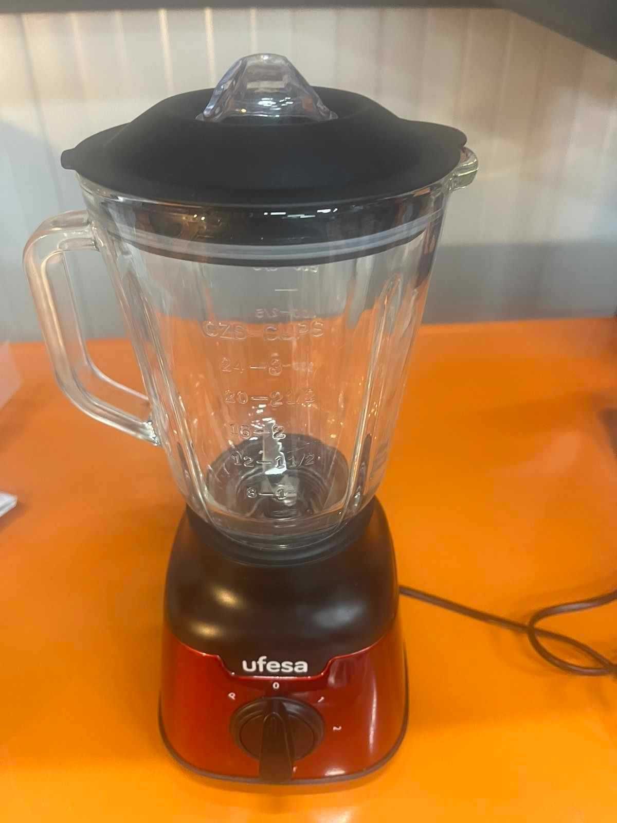 Компактен пасатор Ufesa BS4100 Amber Red, 900 W