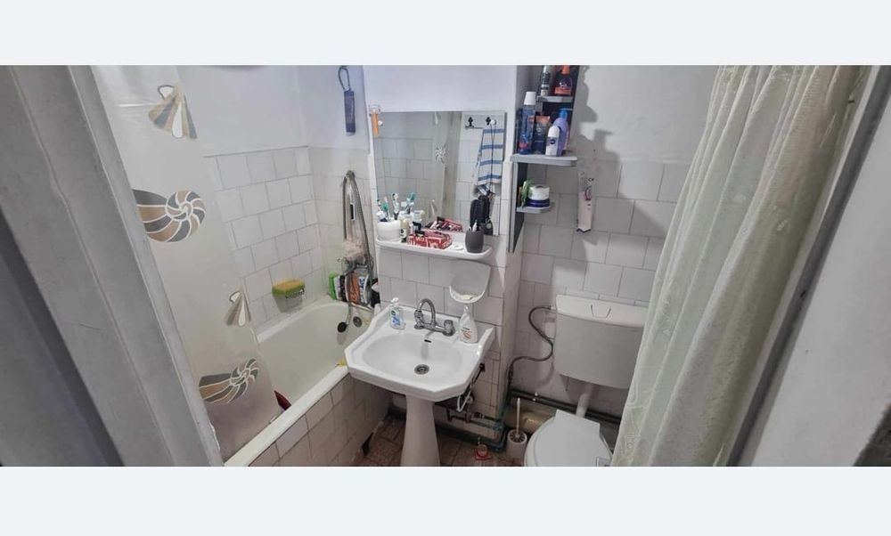 Apartament 2 camere de vanzare