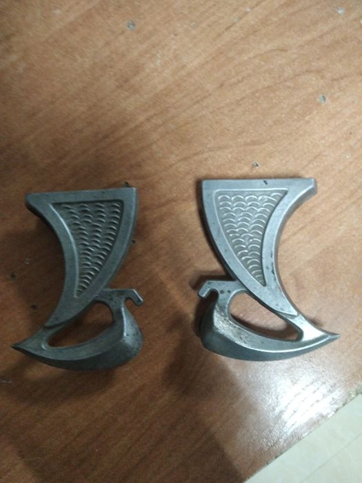 Эмблема жигули ВАЗ 
Ставила