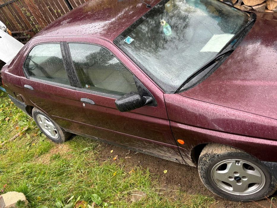 Vând Alfa Romeo bună stare, preț ușor negociabil