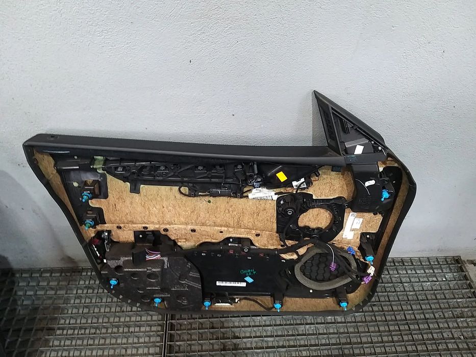 Fata tapiterie usa dreapta fata maserati ghibli m157 105804313c