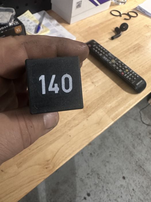 Releu 140 clima vw t4  nou