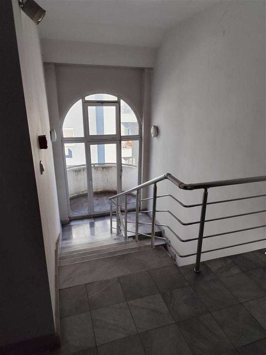 Дава се под наем Тристаен апартамент в Пловдив, Каменица 2 - 87 кв.м за 306 € - Снимка #2