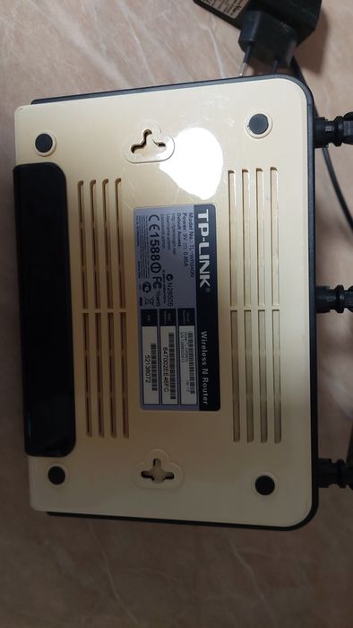 Продавам Рутер Tp link Wr940N