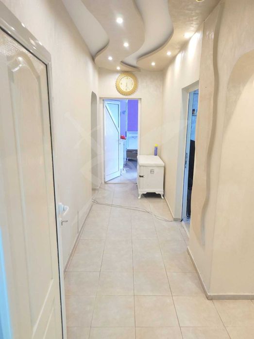 Продава се Тристаен апартамент в Пловдив, Кършияка - 94 кв.м за 1915 €/кв.м - Снимка #16