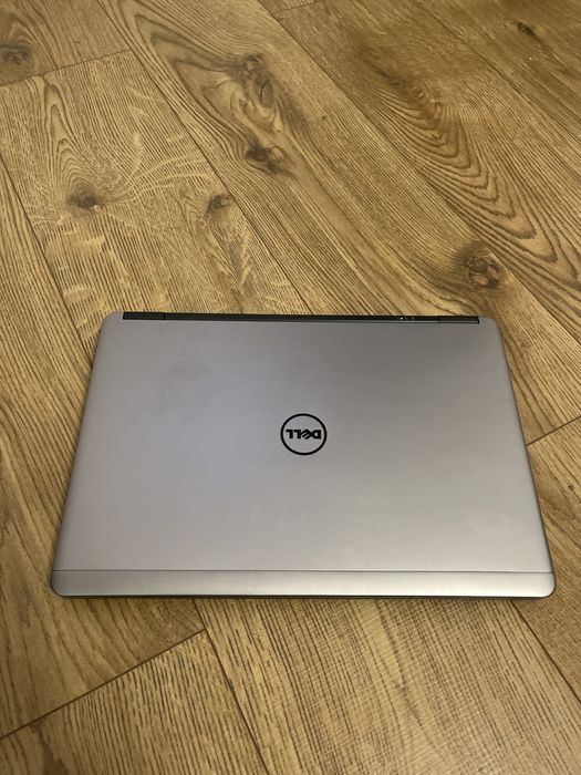Laptop Dell Latitude E7440/ i5 GEN 4/ SSD 128 GB / 8 GB RAM