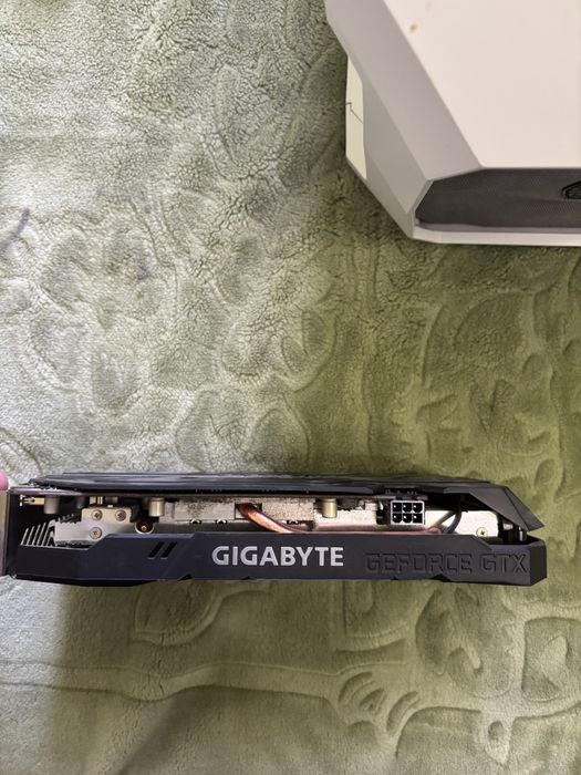 Placa de baza z490 ud cu i5 10400 si placa video gtx 1650super