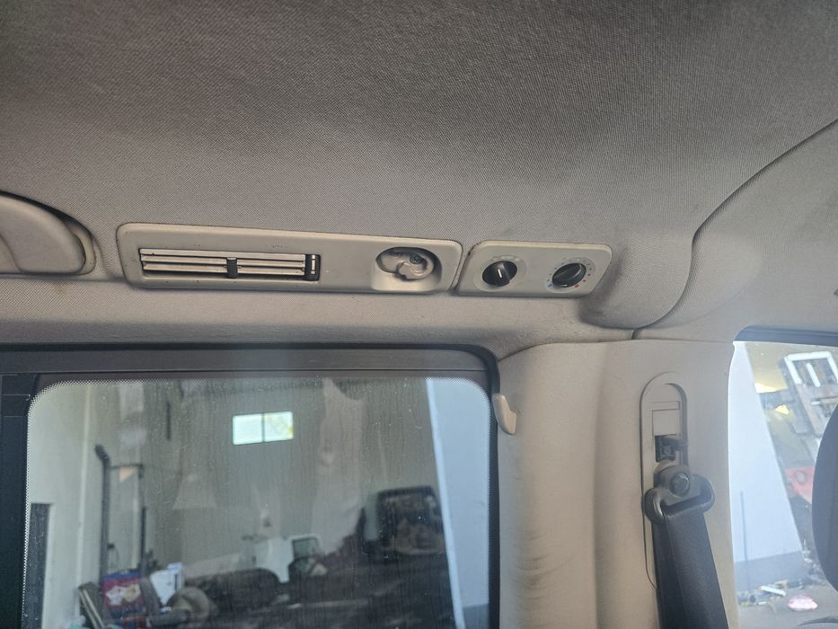 Dezmembrez viano vito interior 6+1 motor 2.2 3.0 NU DESCOMPLETEZ INTER