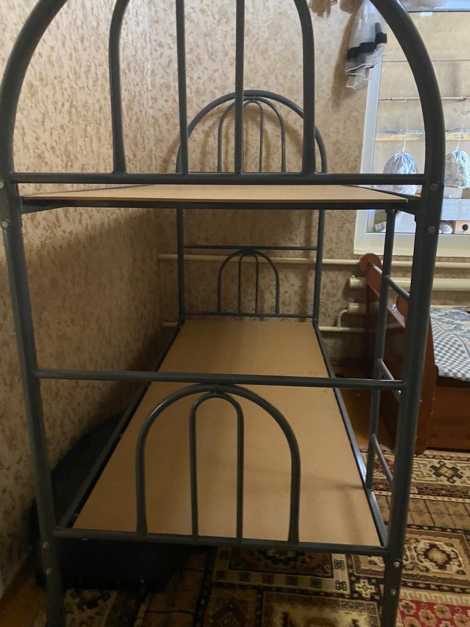 Продам двухъярусную кровать
