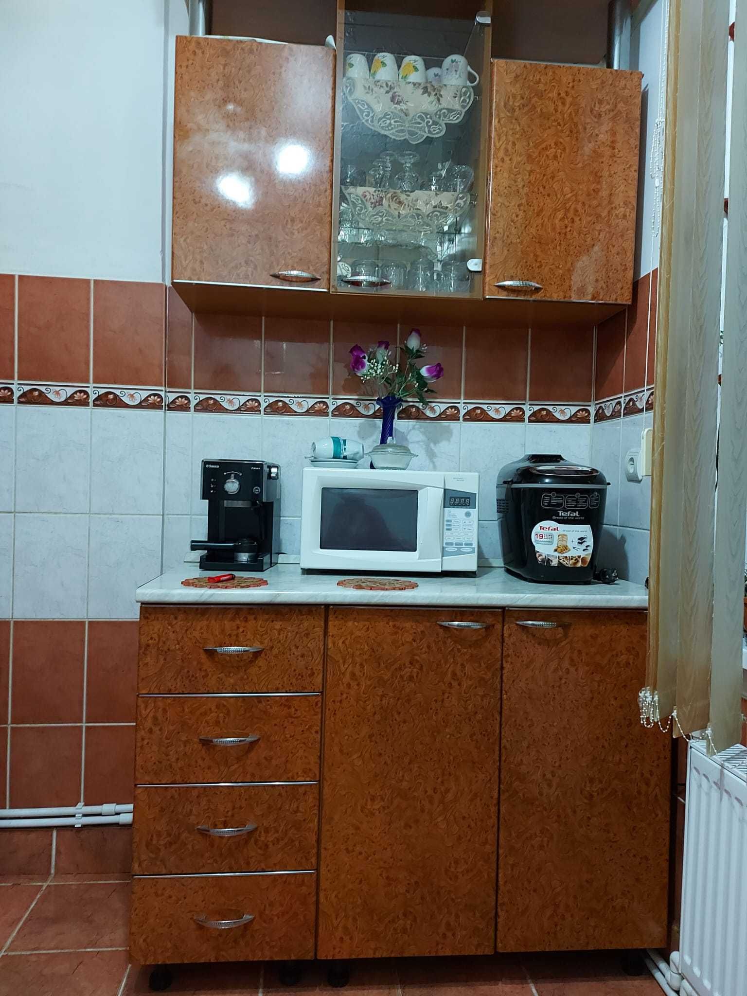 Vând mobila pentru un apartament