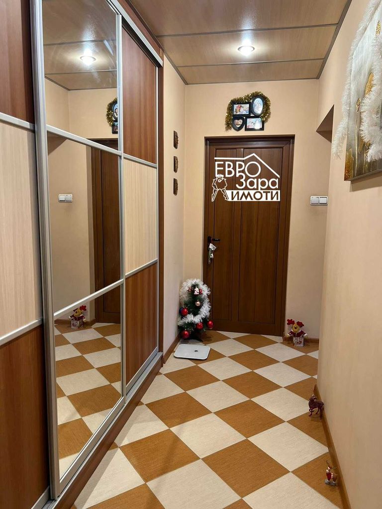 Продава се Четиристаен апартамент в Стара Загора, Център - 92 кв.м за 1573 €/кв.м - Снимка #11