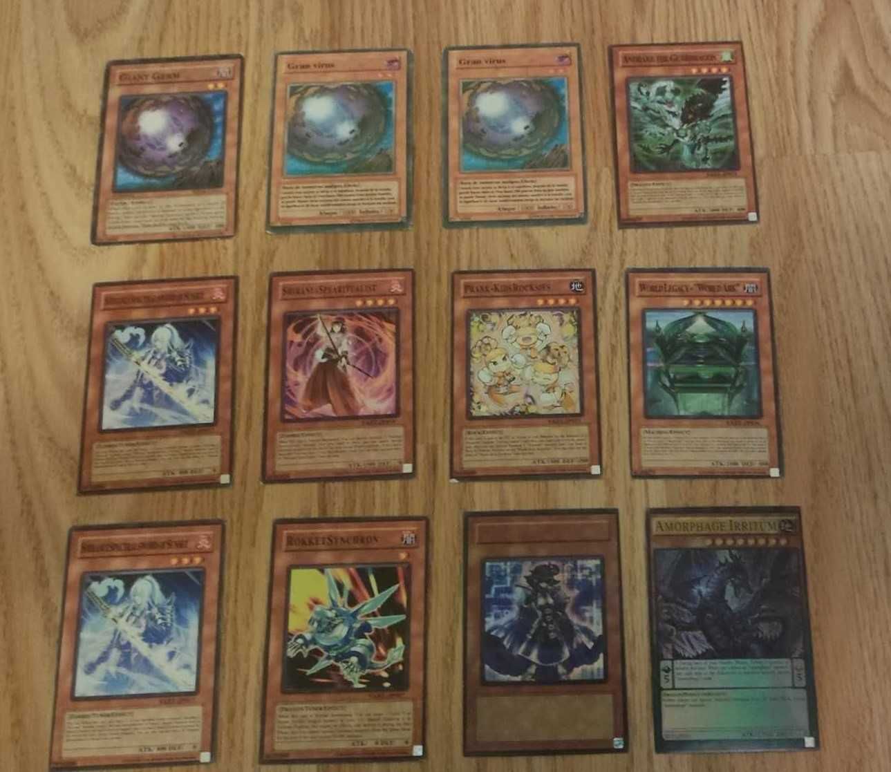 Продавам Yu Gi Oh карти