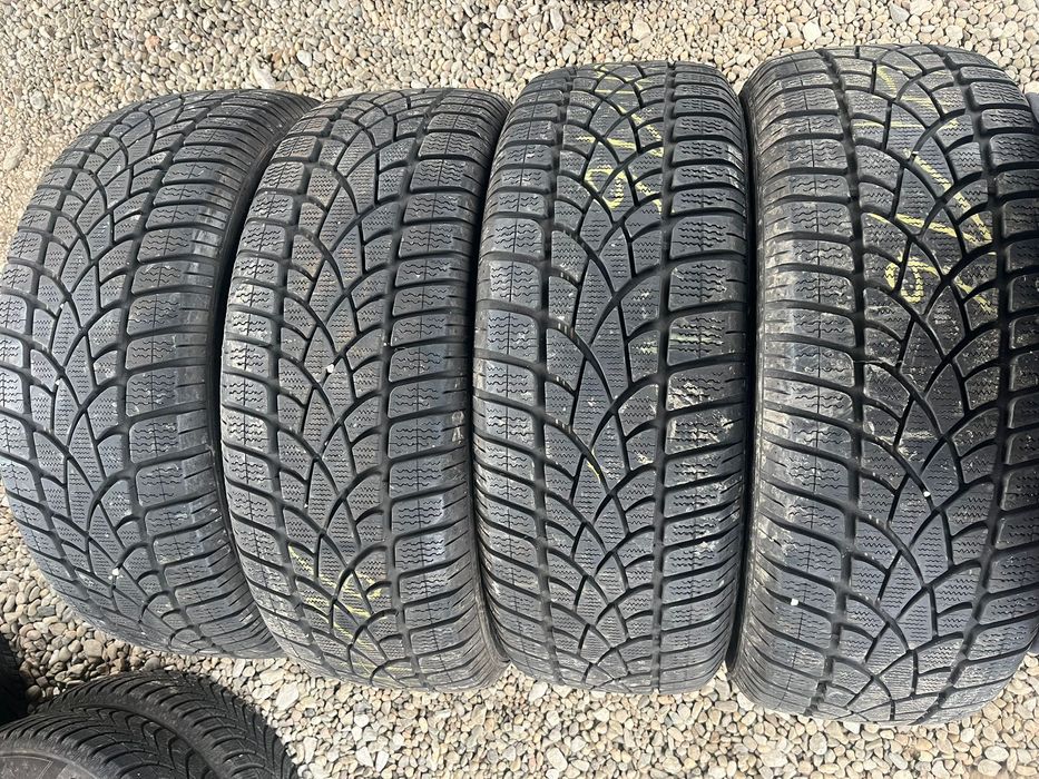 235/55 r18 de iarna 4 buc ca noi DUNLOP