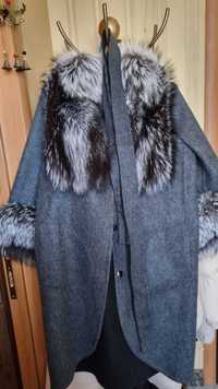 Пальто с чернобуркой новое, срочно