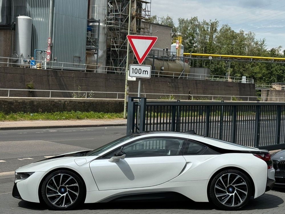 BMW i8 Coupe hybrid под заказ из Германии