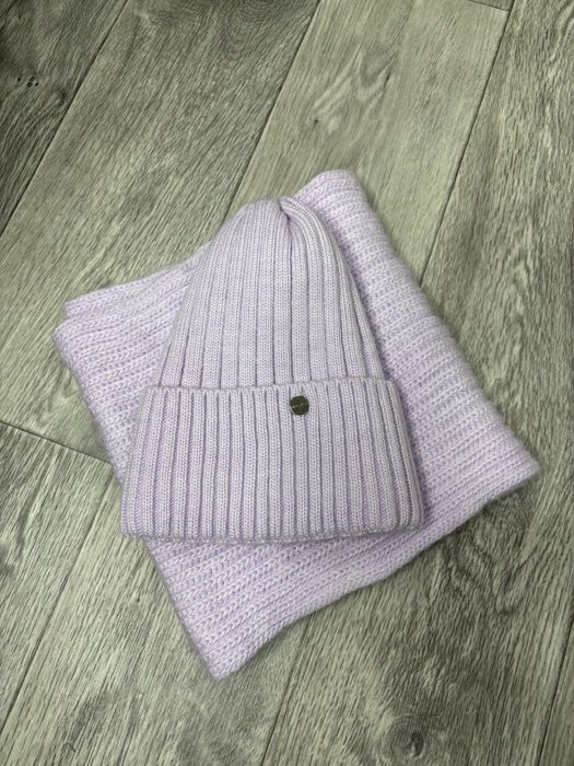 Продам шапку и снуд