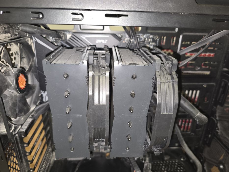 Vand pc gaming 5800X3D, noctua nh-d15 chromax.black