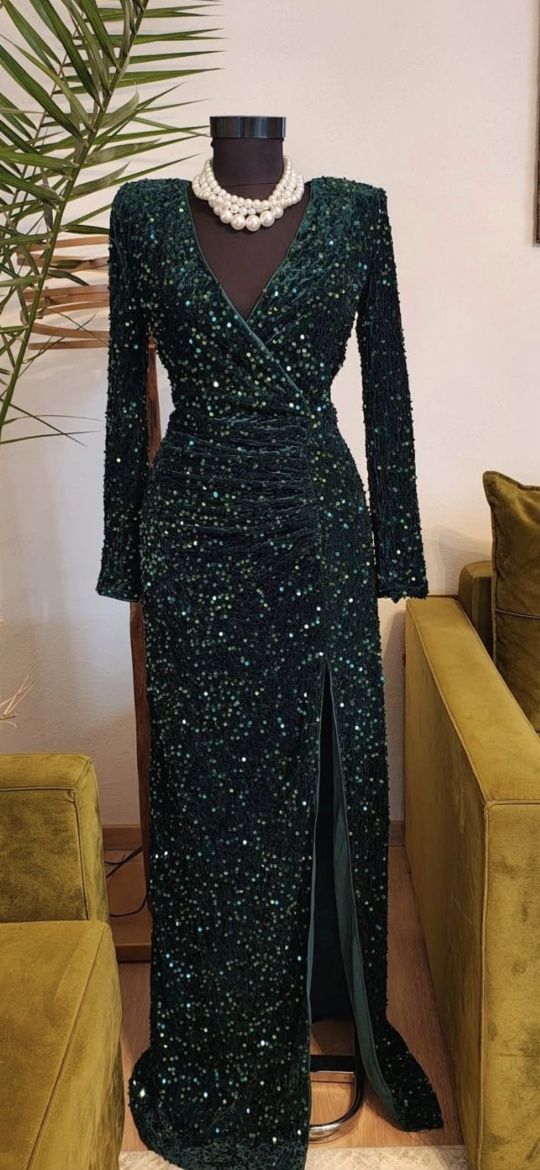 Rochie cu paiete