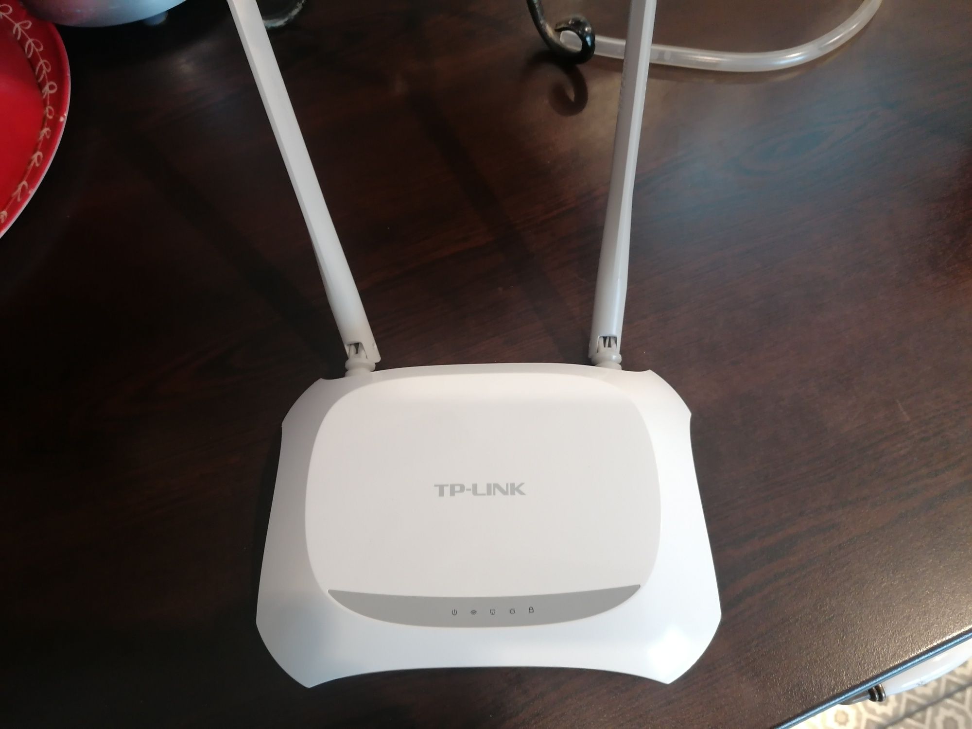 Vand router si amplificator semnal TP-link