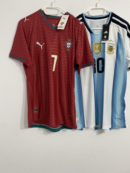 Tricouri Ronaldo si Messi World Cup 26