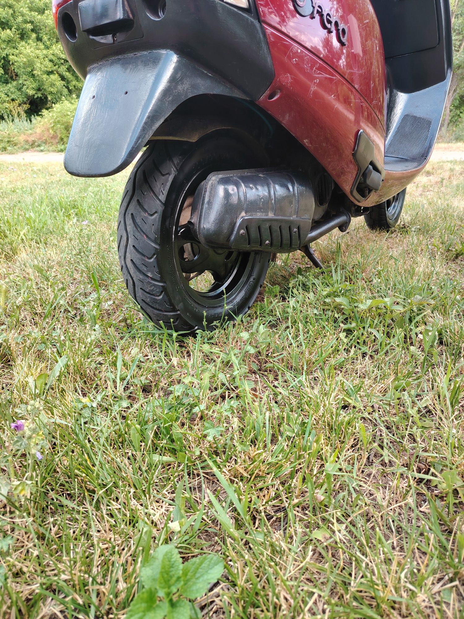 Скутер Piaggio sfera 50