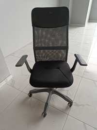 Кресло офисное с сеточкой